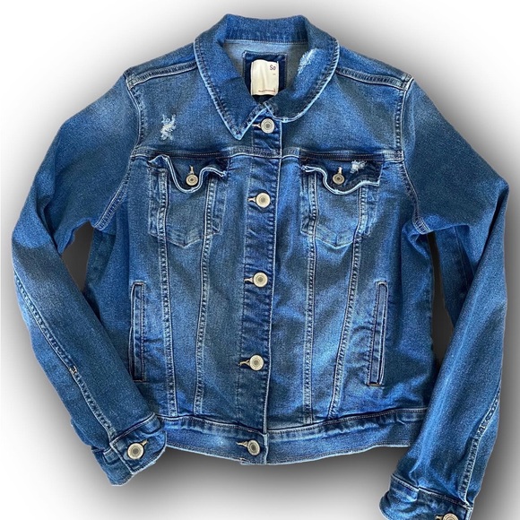 Frida Kahlo Hand Painted Denim Jacket - Picture 2 of 10